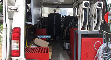 TYRE SERVICE VAN